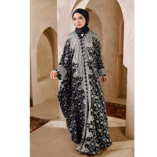 (Category: ) located in . Submitted by nurarinab (Listing ID 1403578757, Image 1). Description: .
