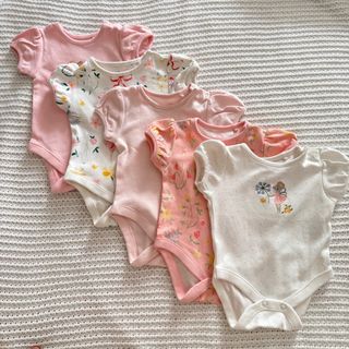 (Category: ) located in . Submitted by fun_wardrobe (Listing ID 1403464013, Image 1). Description: .