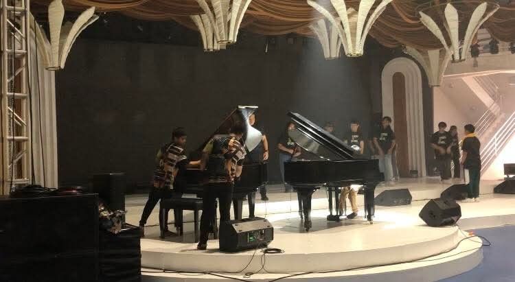 Piano Moving🎹Rental🎹 Tuning (Category: Musical Instruments) located in Angono. Submitted by vapianoshop (Listing ID 1403479510, Image 3). Description: 🎹 We Accept All Kinds of Upright and Grand Piano Restoration 🎹 Piano Rental 🎹 Piano For Sale ☎️ 02 82954817 / 09480306660 To God Be The Glory.