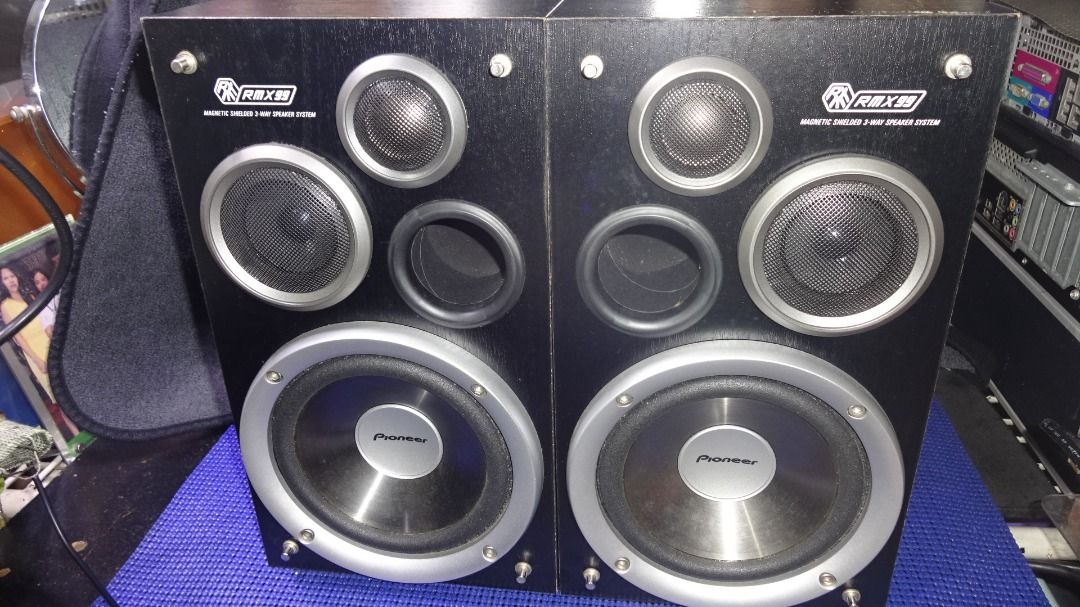 Pioneer S-R99V-LR (Category: Soundbars, Speakers & Amplifiers) located in Paranaque City. Submitted by kutoi.ancheta (Listing ID 1403576237, Image 1). Description: Pioneer S-R99V-LR This speaker was part of a larger component system, possibly the Pioneer X-RMX9MD DJ Remix Mini-System or a similar 1990s Pioneer component system. PRODUCTION YEAR: Based on context from related Pioneer component systems (like the X-RMX9MD which was announced in 1999)
