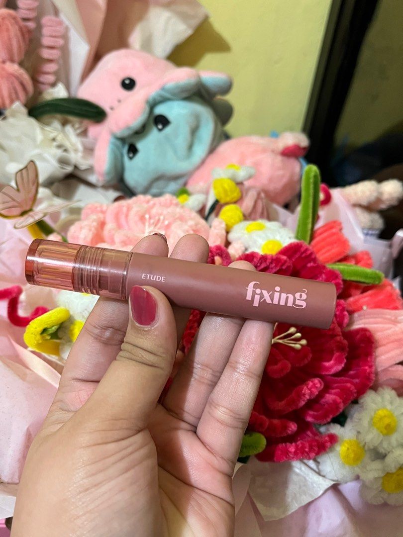 Pre-loved Makeup (Category: Makeup) located in Bulacan. Submitted by shopwithme_23 (Listing ID 1403499121, Image 2). Description: LIKE NEW‼️ Etude Fixing Tint - ₱300 INGA Glassy Water Glow - ₱ 500 Rom&nd Blur Tint - ₱250 📍TAKE ALL: 850 (last price) 💸MOP: Gcash 🚚MOD: J&T/Lalamove.
