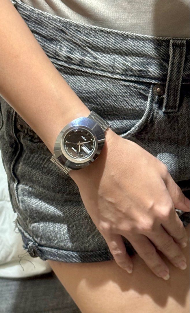 Rado DiaStar The Original Watch (Category: Luxury Watches) located in Rizal. Submitted by caintarizal2024 (Listing ID 1403601050, Image 1). Description: Original Rado watch The Original Bought in Tokyo Japan 2023 Complete with original box, authenticity card, manual, case. .