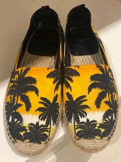 (Category: ) located in . Submitted by gkluxstyle (Listing ID 1403564033, Image 1). Description: .