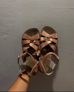 (Category: ) located in . Submitted by malaya.yarn (Listing ID 1403537418, Image 1). Description: .