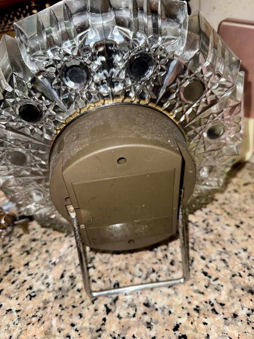 Seiko Crystal Table Clock (Category: Clocks) located in Pilar. Submitted by faveanyshop (Listing ID 1403575458, Image 3). Description: .