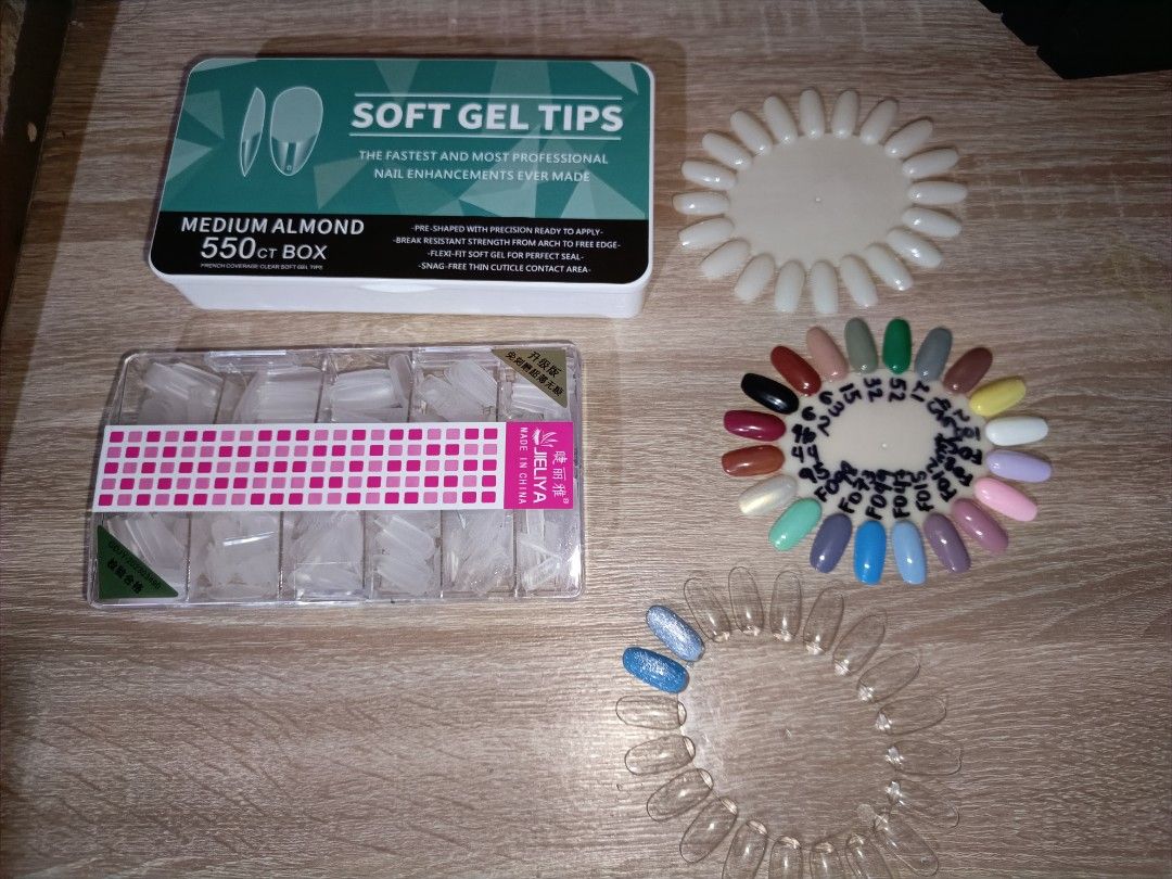 Softgel extension (Category: Hands & Nails) located in Quezon City. Submitted by rmprism (Listing ID 1403530032, Image 3). Description: FOR TAKE ALL ONLY 5k pesos negotiable Cubao qc loc Slightly used yung iba. Yung iba naman ay never been used. Kakabili ko lang kaso need ko ng cash. Ginamit ko lang sa sarili ko at pang practice ng iilang kamay lang..