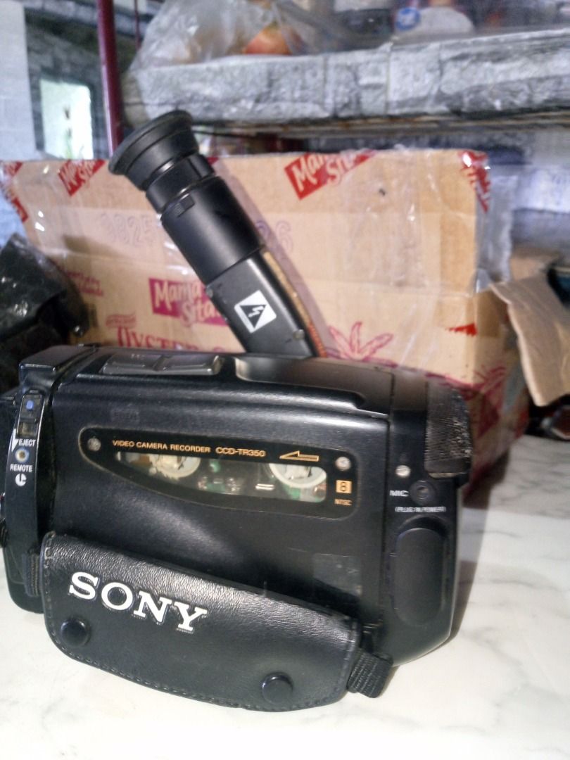 take all camera untested digicam with working ccd digicam (Category: Cameras) located in Quezon City. Submitted by heartjunkyard (Listing ID 1403560509, Image 2). Description: as is buy ur own risk untested/diko alam if working kau n bhala maayos pa mga unit and mga lagayan ng batt. sony videorecorder dashcam azdome sony no battery w/memory card kodak w/battery and memory card no charger lahat loc. caingin masantol pampanga Digital camera ccd mod