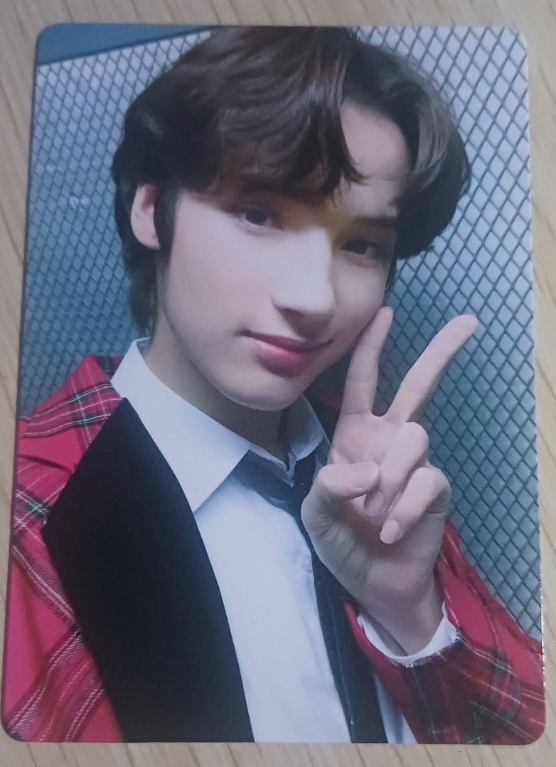 TXT Huening Kai (Category: Storybooks) located in Imus. Submitted by lime0511 (Listing ID 1403428397, Image 1). Description: in good condition.