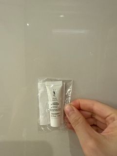 （分類：）位於 。 由 myyeahh 提交（商品編號 1403552896，圖片 1）。簡介： 。