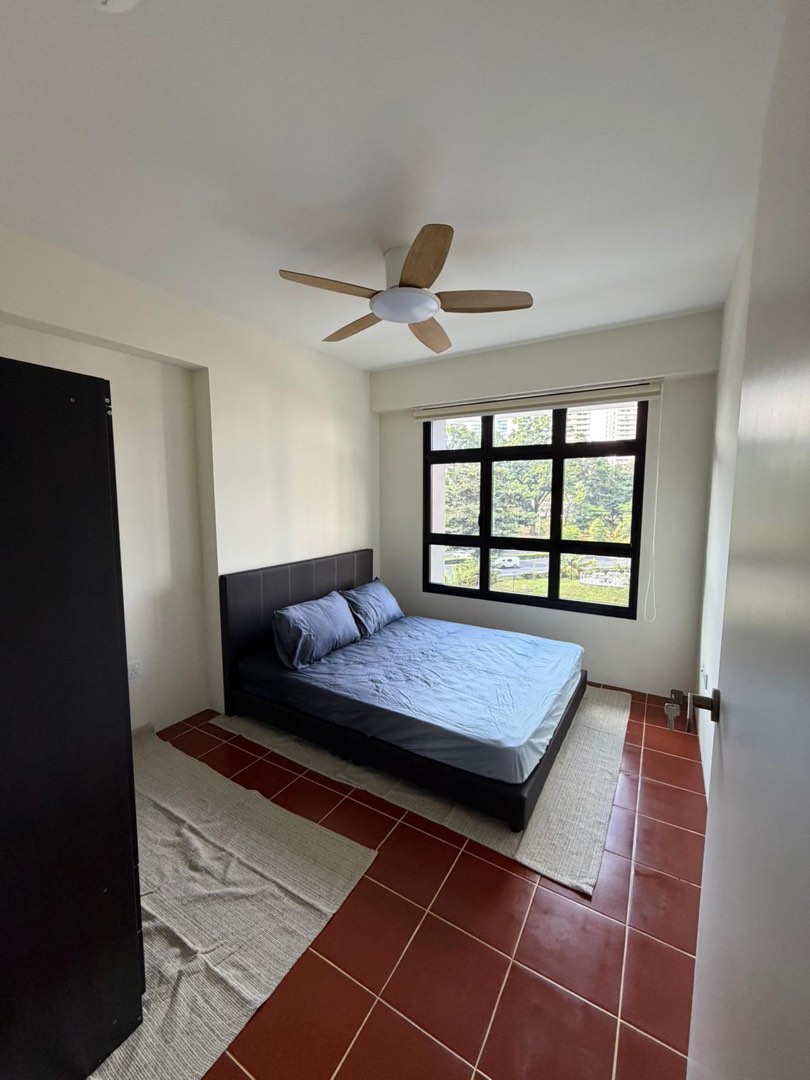 (Category: ) located in . Submitted by faatzy (Listing ID 1403665726, Image 1). Description: .