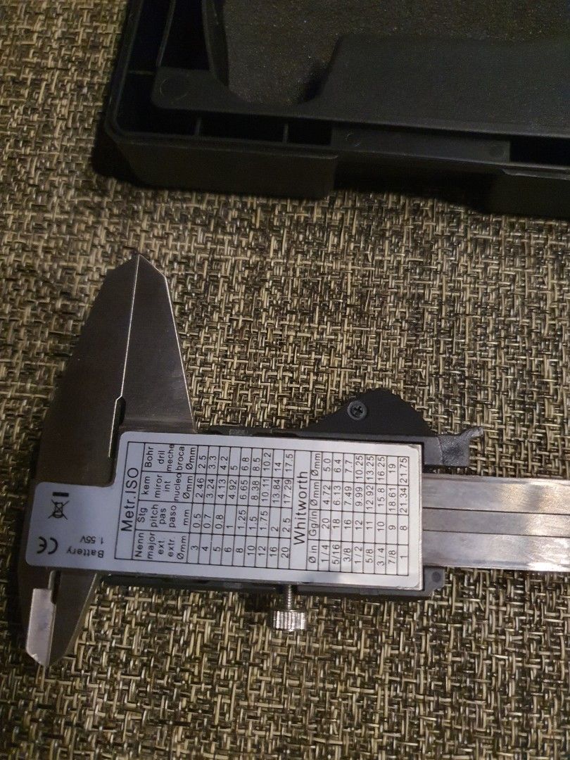 Absolute digimatic Digital Caliper (Category: Construction Tools & Equipment) located in Makati City. Submitted by kyle212 (Listing ID 1403715409, Image 3). Description: Digital caliper for sale. 2K Issue: the bezel that helps slide the part is broken. ABSOLUTE digital caliper delivers accurate, repeatable outside dimension, inside dimension, depth and step measurements with accuracy and unrestricted speed. The caliper’s slide and jaws are constr