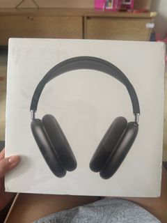 (Category: ) located in . Submitted by coffeeandclutter (Listing ID 1403700778, Image 1). Description: .