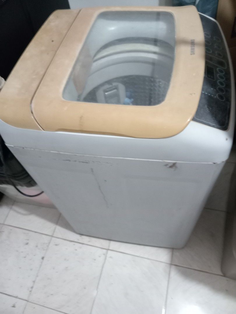 Automatic washing machine 6.5kg Samsung sira (Category: Washing Machines and Dryers) located in Dasmarinas. Submitted by melaina (Listing ID 1403636936, Image 2). Description: Selling sirang washing machine Samsung Automatic Ang sira motherboard Pick up or lalamove Nakatambak nalang Bawas gamit Loc. Dasma cavite.