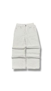 (Category: ) located in . Submitted by storepants (Listing ID 1403734209, Image 1). Description: .