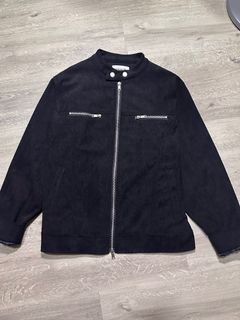 (Category: ) located in . Submitted by qualityapparel95 (Listing ID 1403757314, Image 1). Description: .