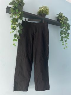 (Category: ) located in . Submitted by wardrobeee_ (Listing ID 1403685669, Image 1). Description: .