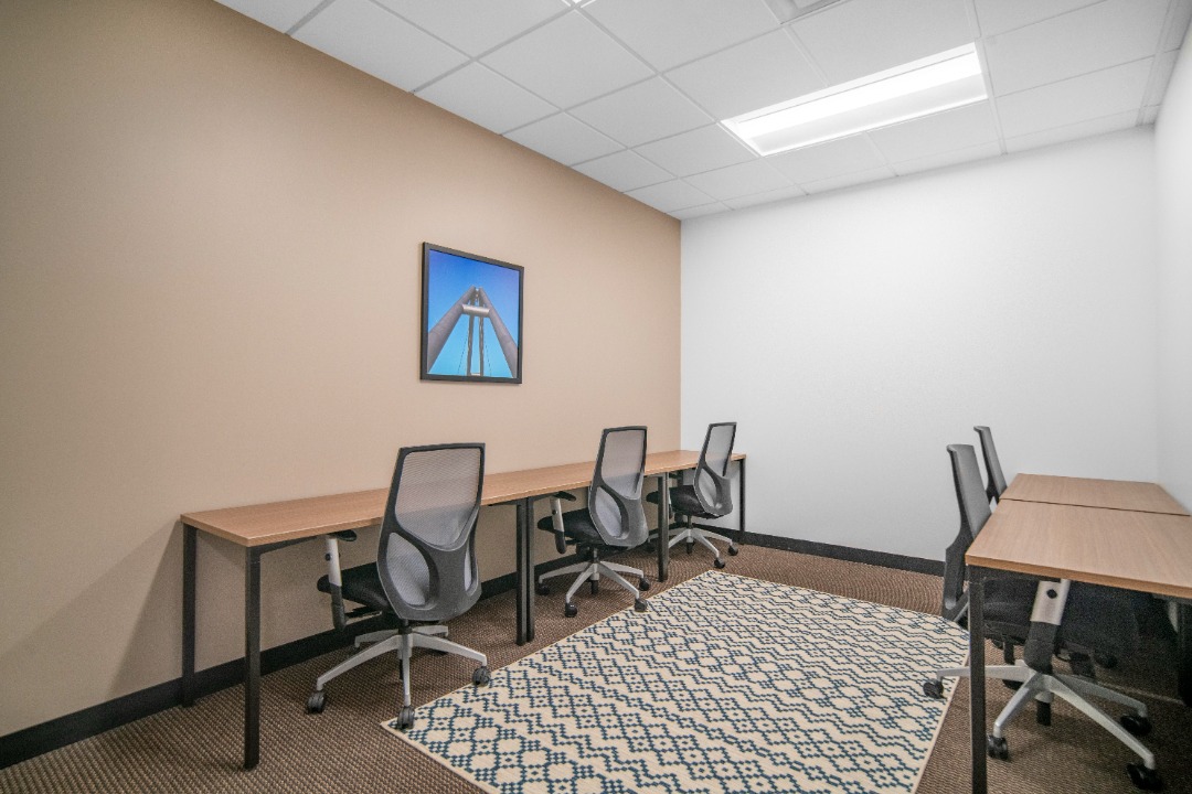 (Category: ) located in . Submitted by regus_official (Listing ID 1403797917, Image 1). Description: .