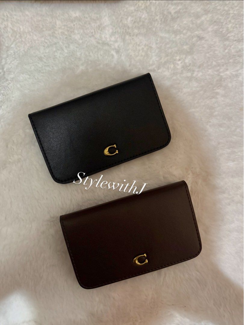 Coach Slim Card Case (Category: Luxury Bags & Wallets) located in Las Pinas. Submitted by bagsnclothesby.j (Listing ID 1403725038, Image 1). Description: Brandnew with inclusions! DM for more details Lalamove / J&T Business acc: JA Ri Ri on FB .