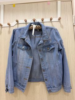 (Category: ) located in . Submitted by shaoyee (Listing ID 1403742870, Image 1). Description: .