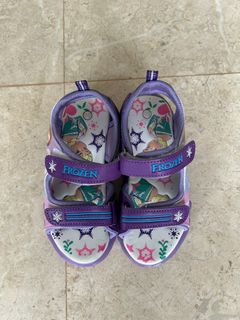(Category: ) located in . Submitted by mirikomar (Listing ID 1403761547, Image 1). Description: .