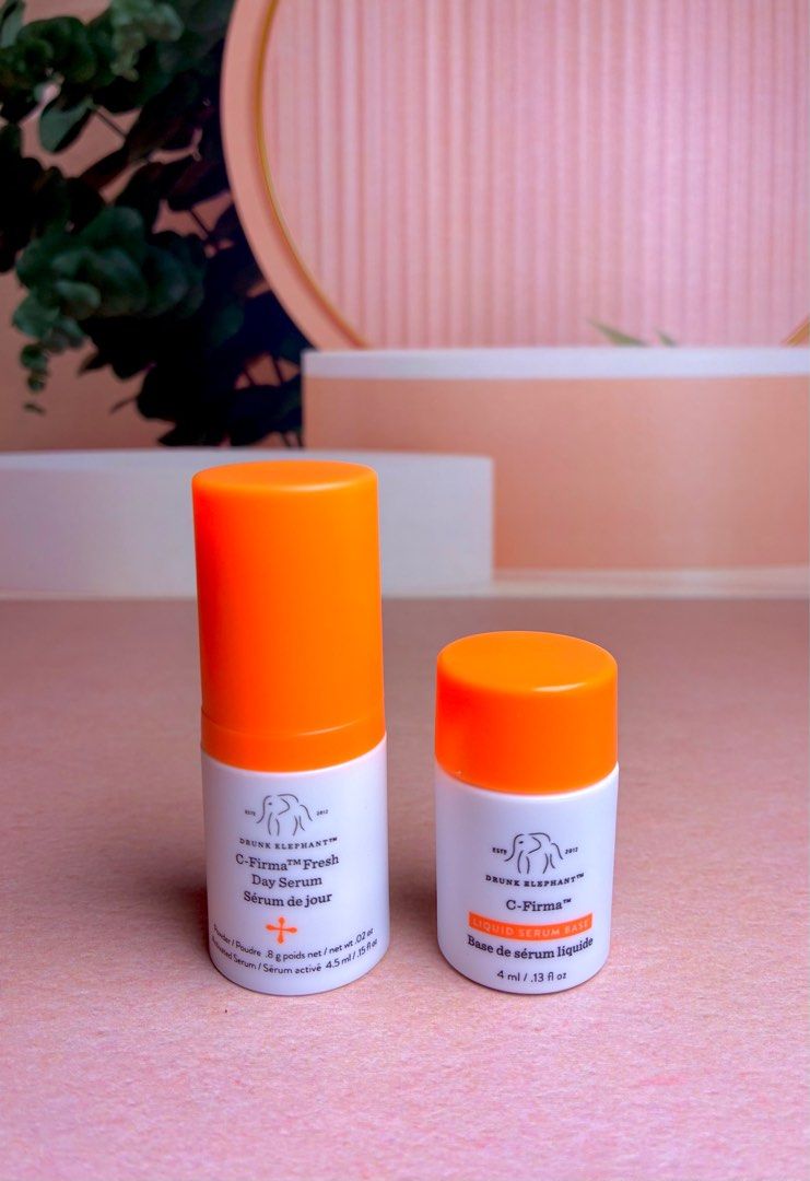 Drunk Elephant C-Firma Serum Set Mini (Category: Face Care) located in Manila. Submitted by karen_theshoppingqueen (Listing ID 1403786958, Image 2). Description: ONHAND AND ALWAYS READY TO SHIP‼️ Brand new comes with box✨ Inclusions: Liquid Serum Base 4ml Activated Serum 4.5ml.