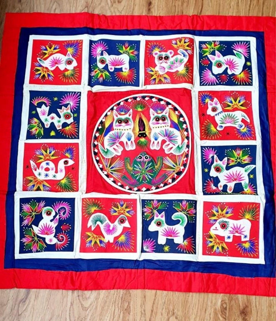 Duo- Sided 3D Patchwork (Category: Bedding & Towels) located in Singapore. Submitted by thankyouforbuying (Listing ID 1403638827, Image 1). Description: Beautiful piece of Embroidered Chinese Patchwork Some discolouration due to prolonged storage Bought in Hong Kong 88cm by 86cm .
