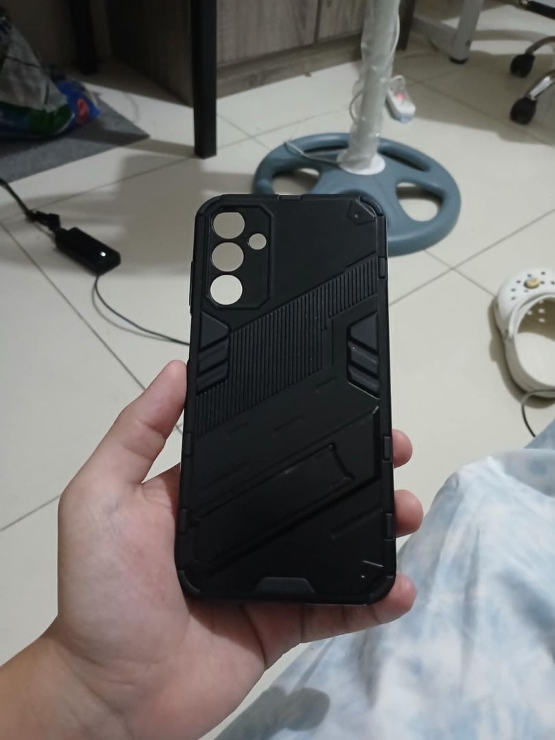 Galaxy A15 5g - Midnight Blue 128gb (Category: Android Others) located in Caloocan City. Submitted by shielavirt38341 (Listing ID 1403776359, Image 2). Description: Condition: Excellent, like new, no scratches, no dents Inclusions: Original case + Type-C charger Specs: 6.5” Super AMOLED Display (90 Hz, FHD+) MediaTek Dimensity 6100+ 5G Processor 6 GB RAM + 128 GB Storage 50 MP Triple Rear Camera + 13 MP Front 5,000 mAh Battery (15 W Fast Charging