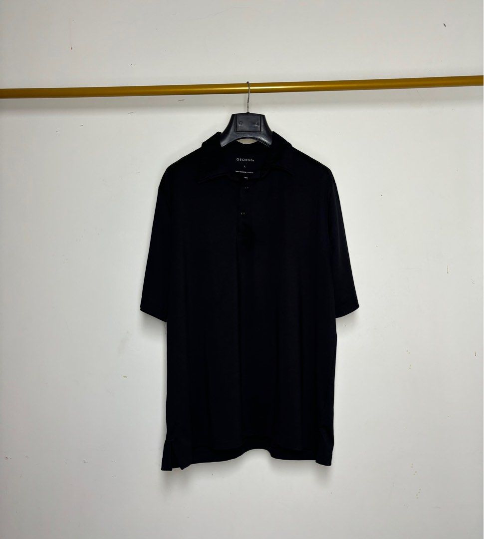 George Black Polo Shirt (Category: Tshirts & Polo Shirts ) located in San Pedro. Submitted by overallph (Listing ID 1403643979, Image 1). Description: George Black Polo Shirt Size L 350+sf.