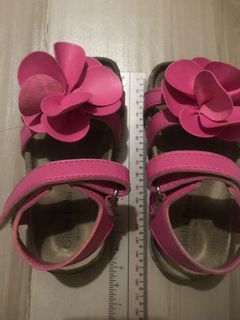 (Category: ) located in . Submitted by ilovesale014 (Listing ID 1403753371, Image 1). Description: .