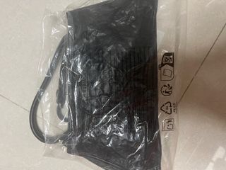 （分類：）位於 。 由 lllzyaliceeee 提交（商品編號 1403197578，圖片 1）。簡介： 。