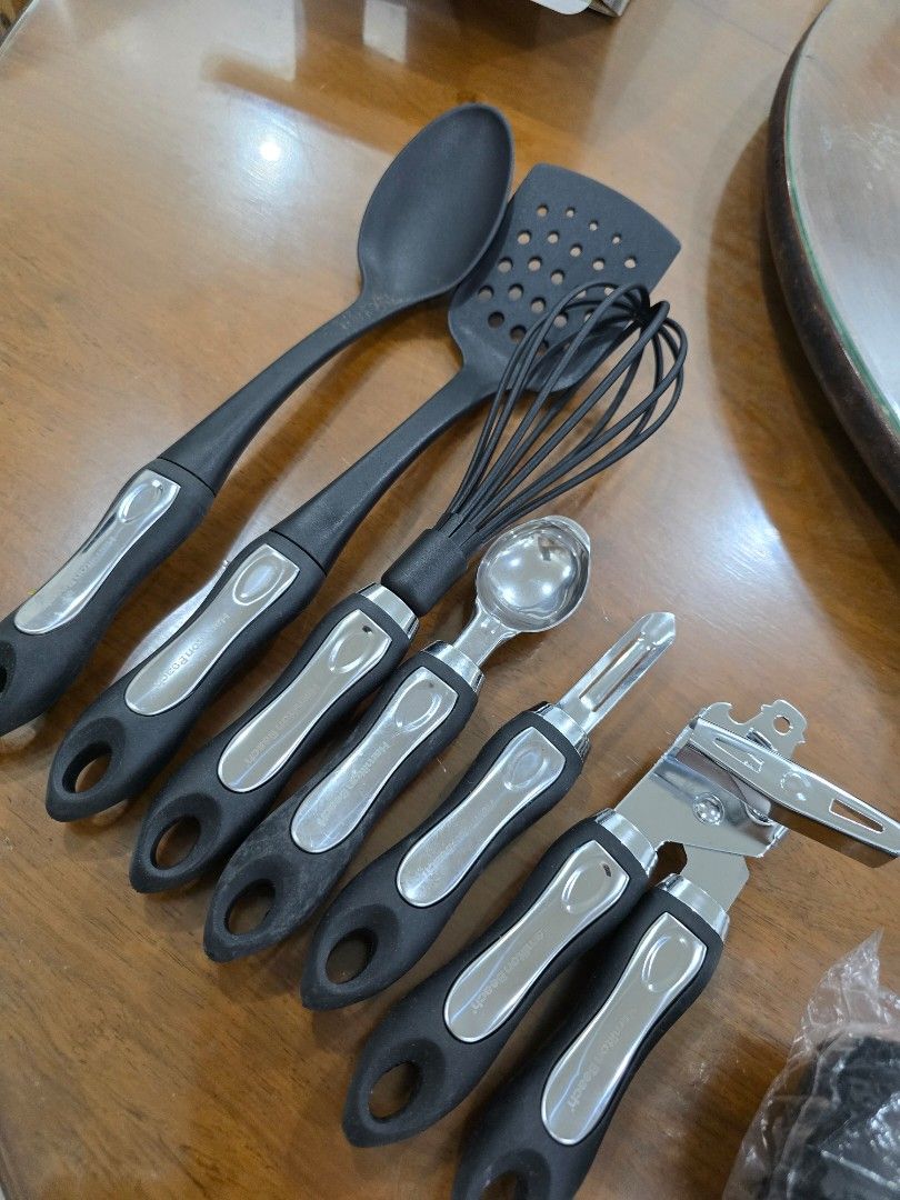 Hamilton Beach 14-Piece Utensils Set (Category: Dinnerware & Cutlery) located in Valenzuela. Submitted by mluck (Listing ID 1403627903, Image 2). Description: heavy duty!!! .