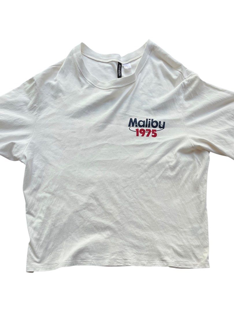 H&M T-Shirt (Category: Tshirts & Polo Shirts ) located in Mandaluyong City. Submitted by kendru_03 (Listing ID 1403800259, Image 2). Description: Disclaimer: -Product color may slightly vary due to photographic lighting sources or your monitor settings. -Sizes of items listed in descriptions are approximate as measured. -The seller does not accept responsibility or liability for any loss, damage, cost or expense that you might incur as a result o
