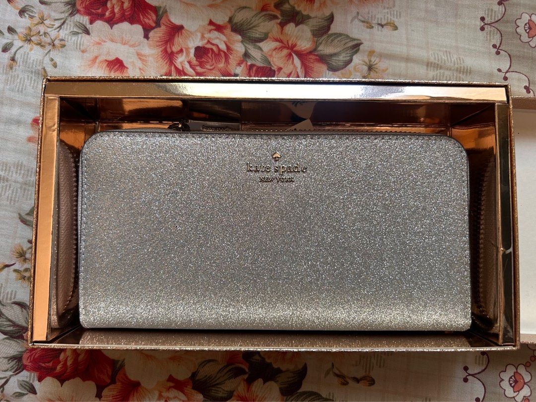 Kate Spade NY Glitter Continental Zip Wallet (Category: Luxury Bags & Wallets) located in Makati City. Submitted by hannahsstufff (Listing ID 1403673425, Image 1). Description: Authentic Kate Spade NY Glitter Continental Zip Wallet US-sourced Ideal for gifting, as it comes in a box Other wallet items in box are also available (see last photos) .