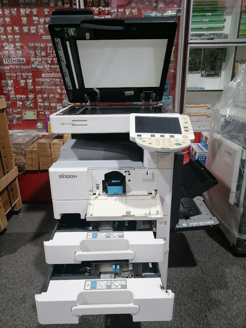 Konica Minolta Sindoh N600 Monochrome Printer (Category: Printers, Scanners & Copiers) located in Quezon City. Submitted by copieronlineinc (Listing ID 1403667037, Image 2). Description: Konica Minolta Sindoh N600 monochrome printer. Includes 3 reams of bond paper (long and short), 1 pack of toner (500g), a ring binding machine, a pack of plastic rings (50pcs), and a PVC cover sheet. Free delivery and a 1-year warranty are included. Promo runs un