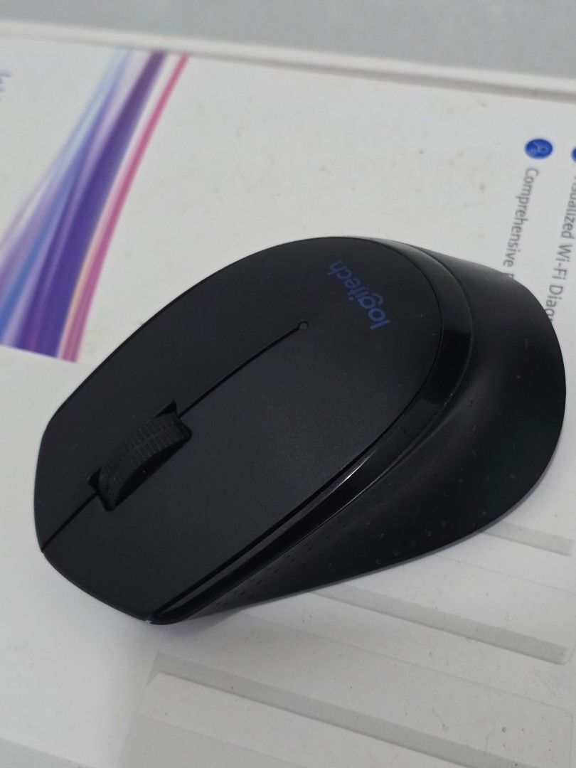 Logitech M275 Wireless Mouse (Category: Mouse & Mousepads) located in Pasig City. Submitted by kimjayson (Listing ID 1403789800, Image 3). Description: No issue. Barely used since my work provided an apple magic mouse..