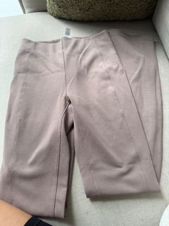 (Category: ) located in . Submitted by akang93 (Listing ID 1403677312, Image 1). Description: .