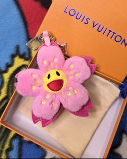 (Category: ) located in . Submitted by myloveluxaticstores (Listing ID 1403648762, Image 1). Description: .