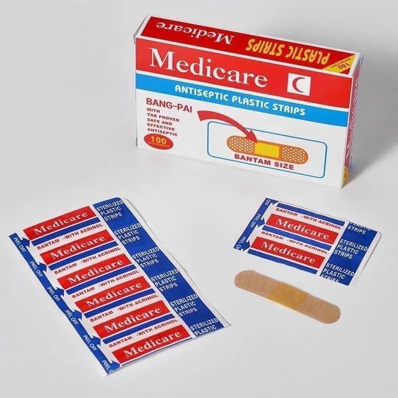 MEDICARE BAND AID 100'STRIPS (Category: Medical Supplies & Tools) located in Quezon City. Submitted by zyra26 (Listing ID 1403695136, Image 1). Description: .