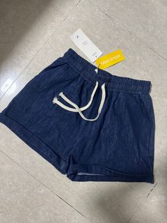 (Category: ) located in . Submitted by leilong2075621 (Listing ID 1403758249, Image 1). Description: .