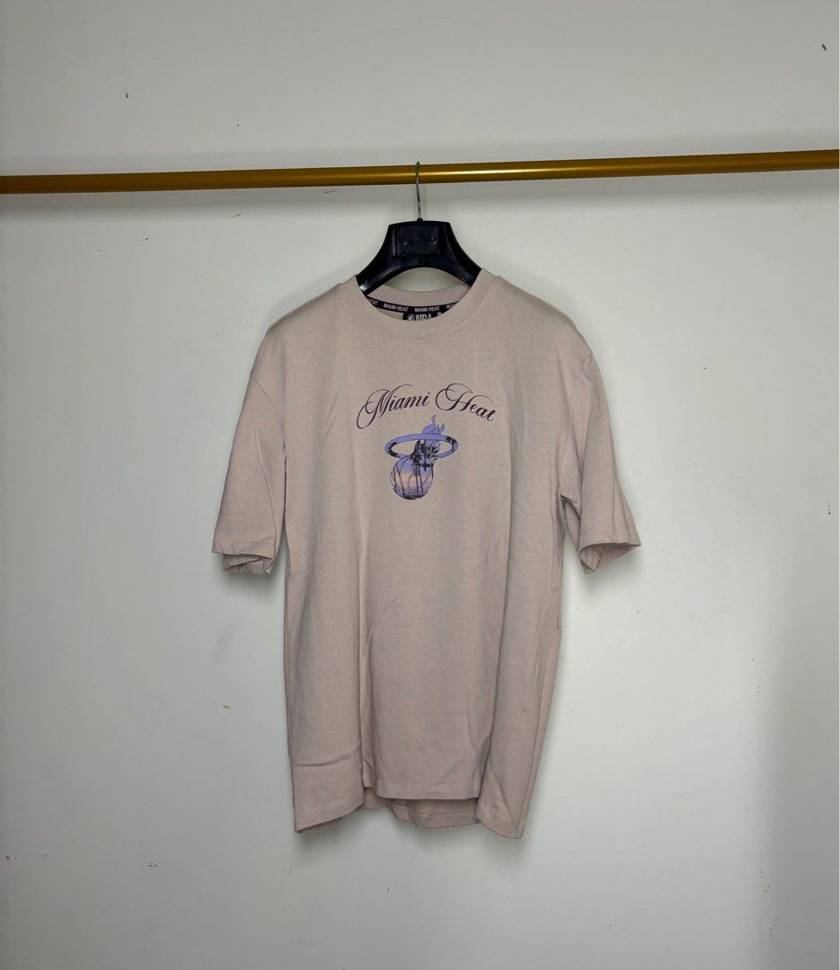 Miami Heat Nba Shirt (Category: Tshirts & Polo Shirts ) located in San Pedro. Submitted by overallph (Listing ID 1403644931, Image 1). Description: Miami Heat Nba Shirt Size XL 500+sf.