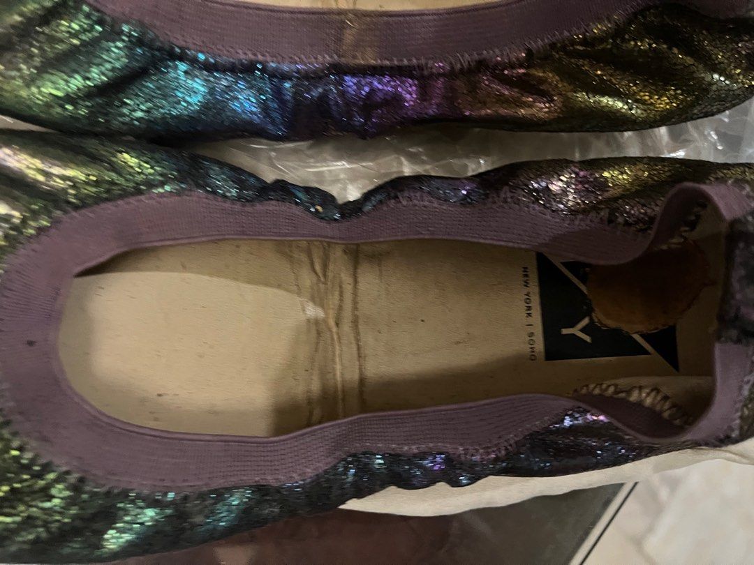 Nina SS19 Multicolor Flats Size 8 (Category: Flats & Sandals) located in Cainta. Submitted by llsamson2000 (Listing ID 1403763891, Image 3). Description: Multicolored Yosi Samra flat shoes.