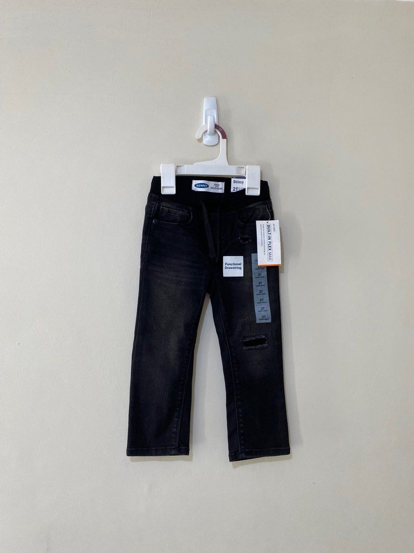 Old Navy black pants 2T (Category: Babies & Kids Fashion) located in Pasig City. Submitted by cuttingties (Listing ID 1403622704, Image 2). Description: Size 2T Unused, still w tag Bought in US.