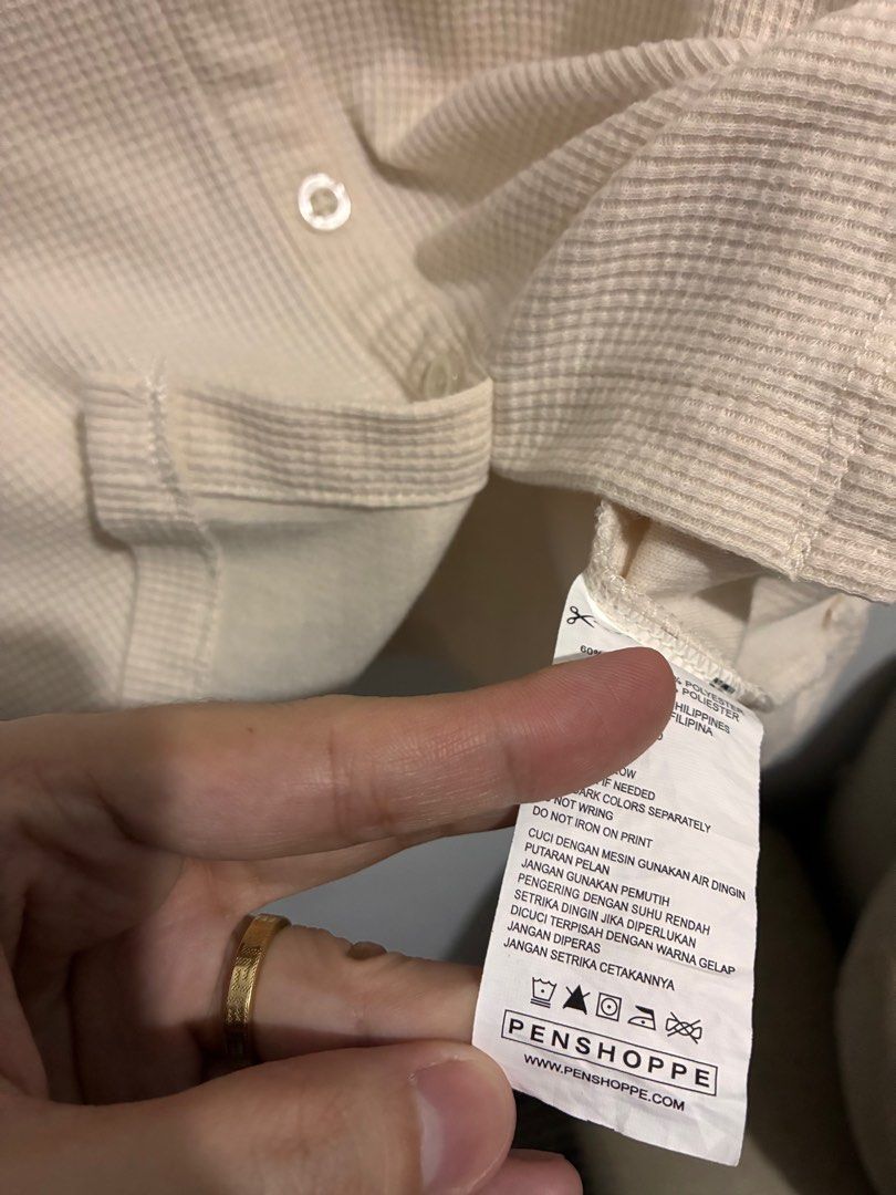 Penshoppe waffle tee (Category: Blouses) located in San Fernando. Submitted by julieloops (Listing ID 1403703952, Image 3). Description: beige actual color Medium on tag rfs: decluttering, moving abroad .