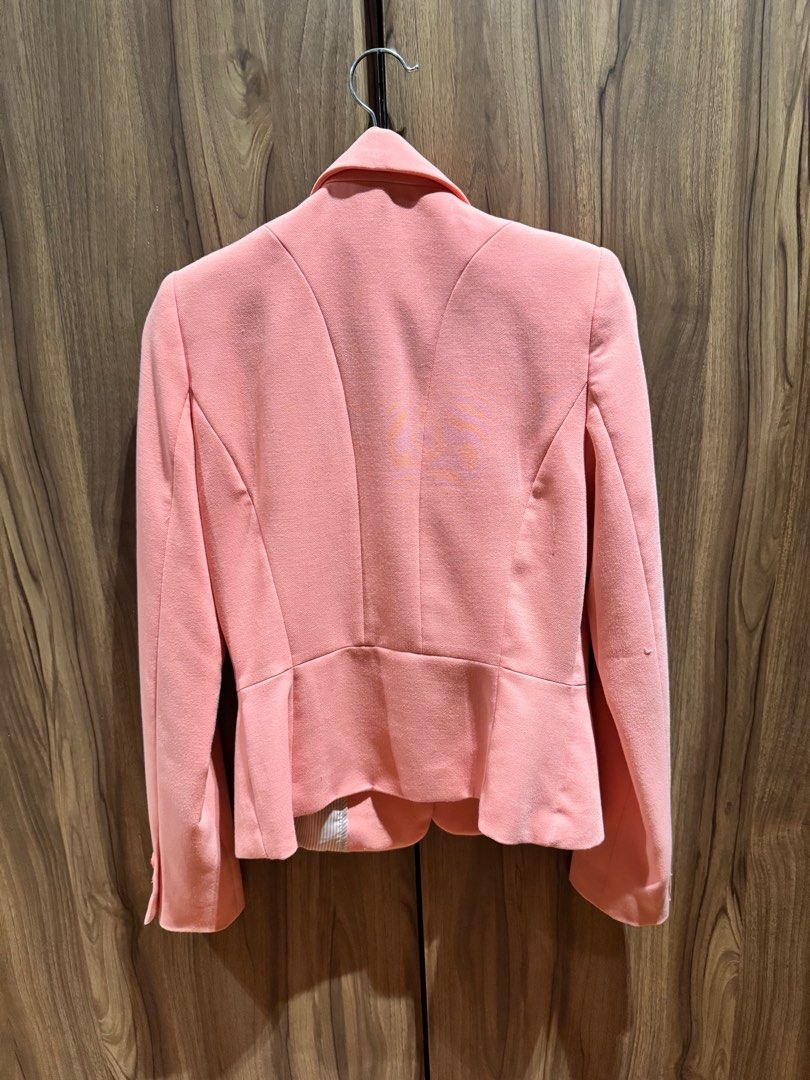 Pink Blazer (Category: Coats, Jackets and Outerwear) located in Las Pinas. Submitted by jadrie (Listing ID 1403641149, Image 2). Description: .