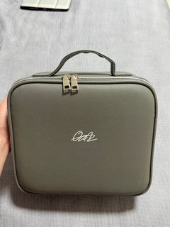 由 ching18 (刊登 ID 1403678916，圖片 1) 提交，位於 的 (類別：)，說明：。