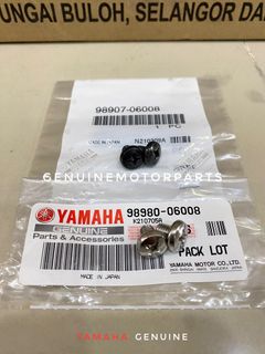 (Category: ) located in . Submitted by GenuineMotorparts_ (Listing ID 1053064686, Image 1). Description: .