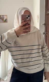 (Category: ) located in . Submitted by withhluvfeaa (Listing ID 1403755108, Image 1). Description: .