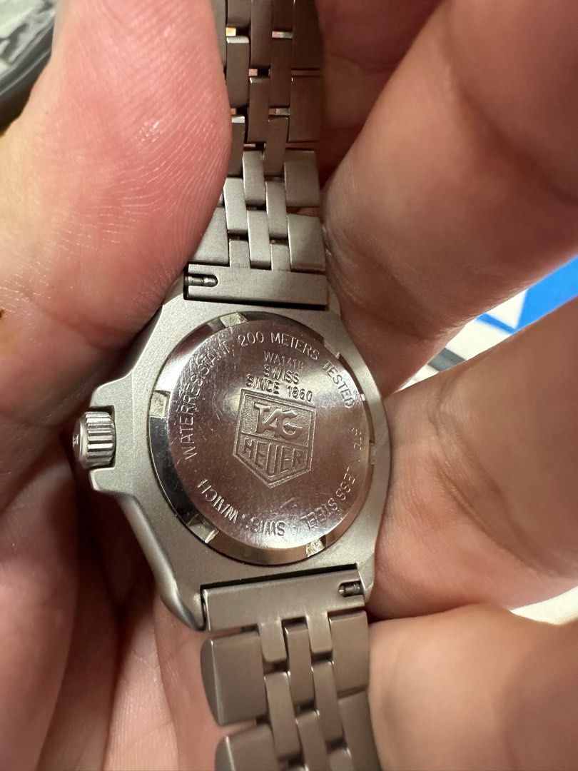 Tag Heuer F1 (Ladies) (Category: Women's Watches) located in Paranaque City. Submitted by a_cosue (Listing ID 1403636434, Image 3). Description: For Sale Tag F1 - Ladies Issue - need service working but late after 15-20 hours MOP - GCash, Maya, BDO and BPI Shipping c/o buyer Note: stored w/o battery for a long time but watch in good condition .