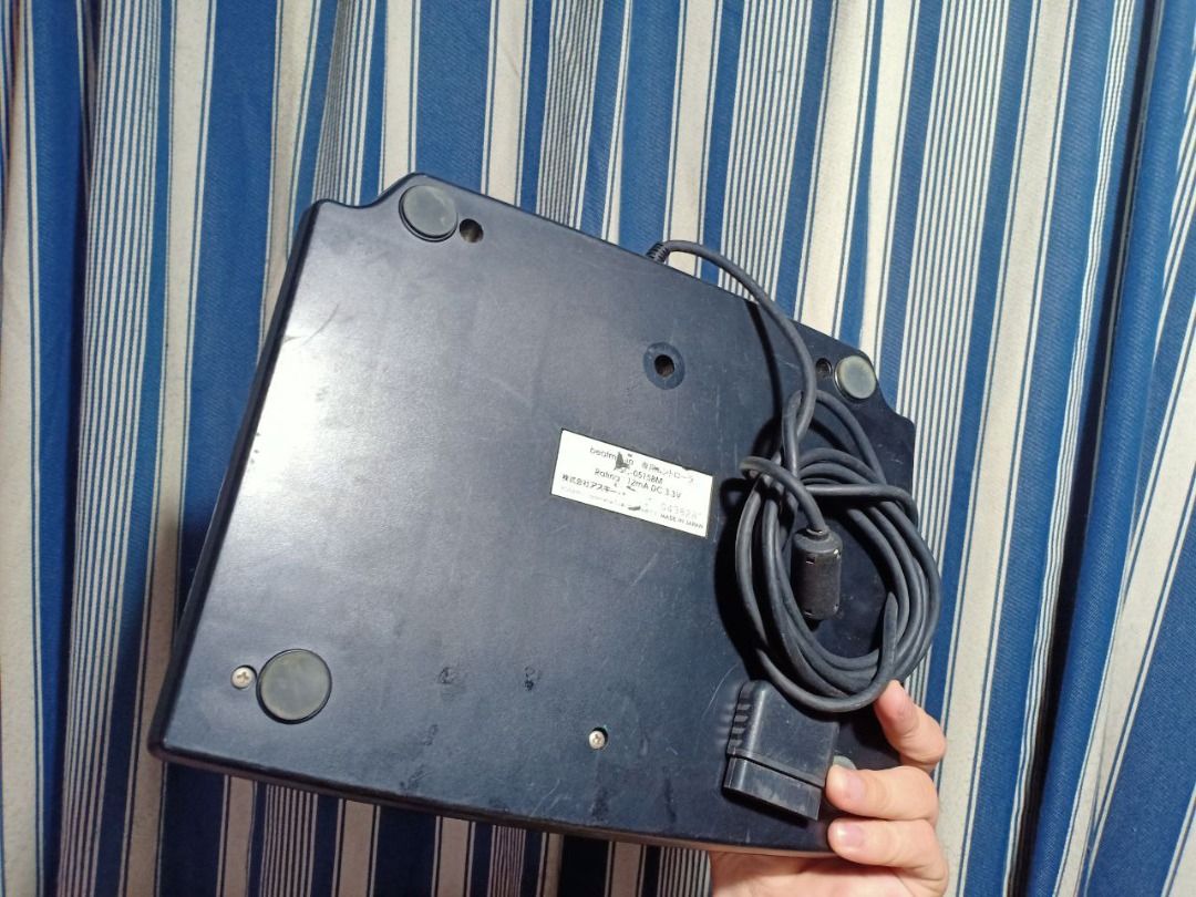 Untested Beatmania Controller for Playstation (Category: Controllers) located in Bulacan. Submitted by ton0774 (Listing ID 1403634198, Image 2). Description: - Beatmania controller for Playstation 500 pesos only untested po kayo na bahala puliulan bulacan area.