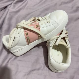 (Category: ) located in . Submitted by bibiblue21 (Listing ID 1403648320, Image 1). Description: .